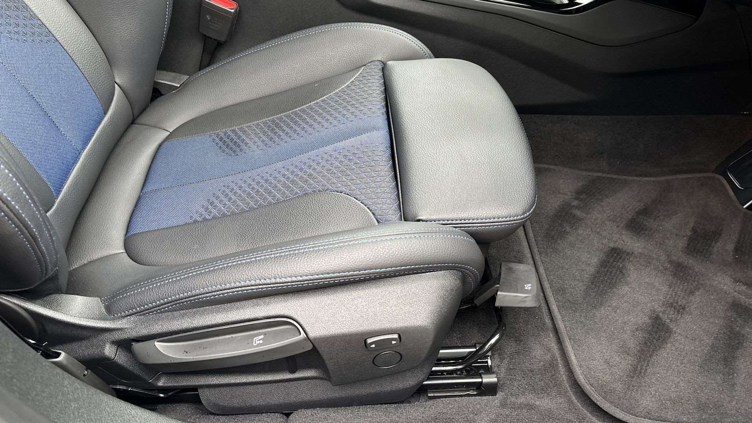 Used BMW 1 Series 2023 for sale - 77414949: Photo 28