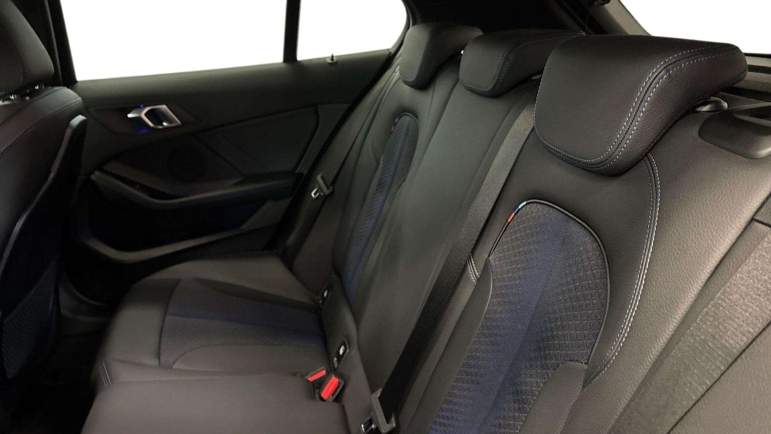 Used BMW 1 Series 2023 for sale - 76156210: Photo 14