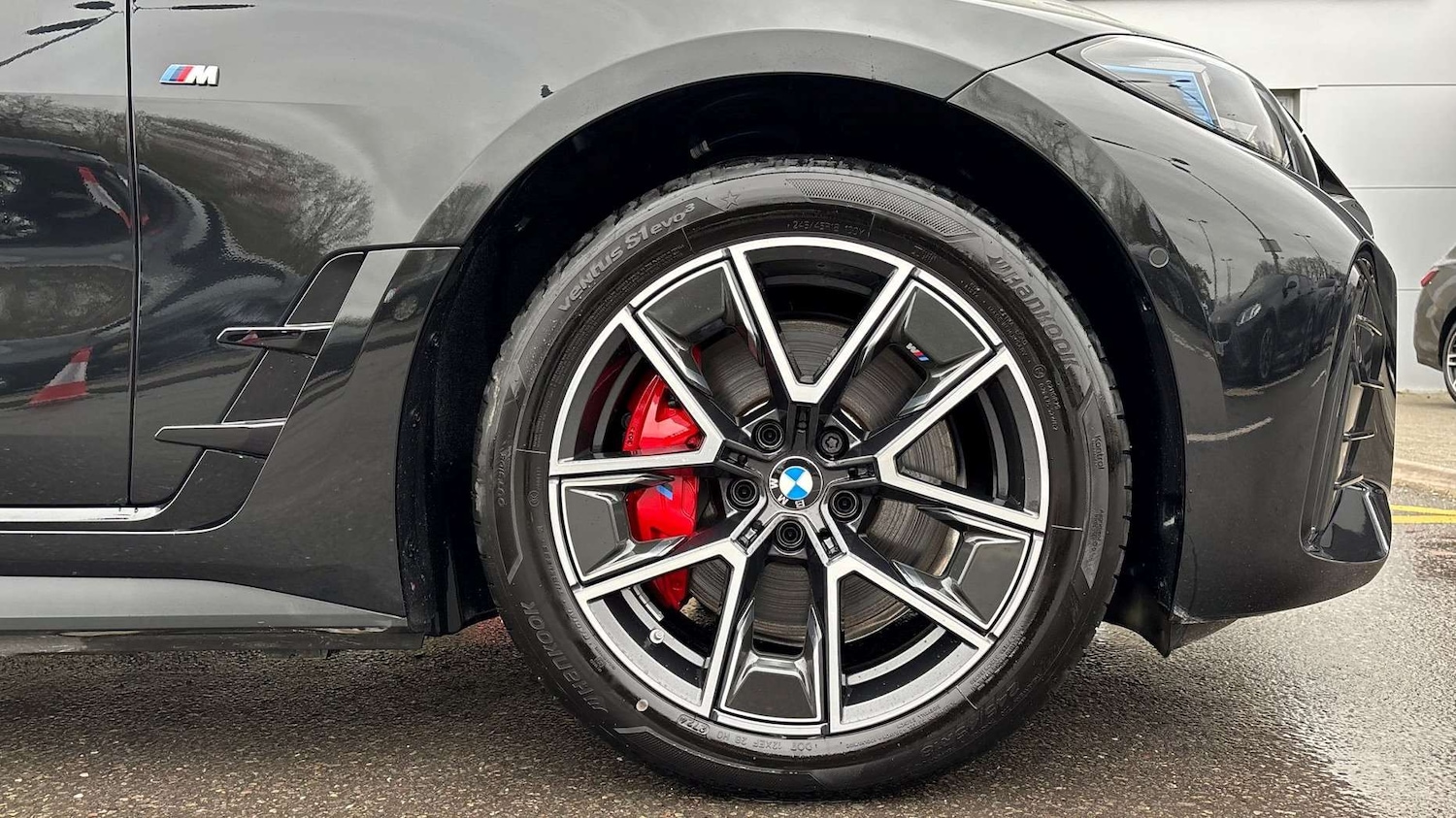 Used BMW i4 2025 for sale - 76774169: Photo 16