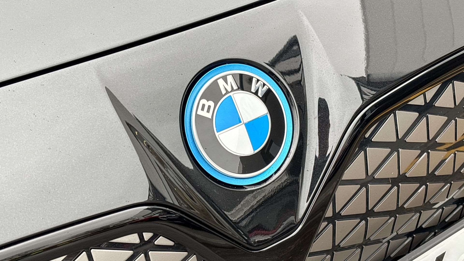 Used BMW i4 2025 for sale - 76774169: Photo 24