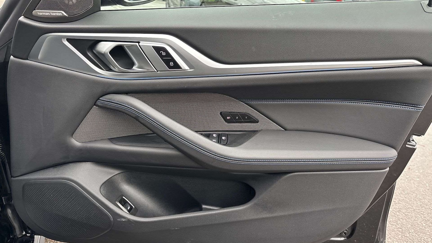 Used BMW i4 2025 for sale - 76774169: Photo 27