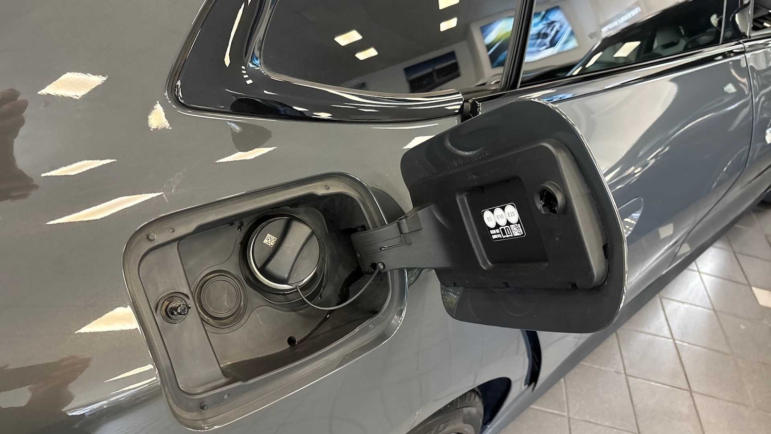 Used BMW 4 Series 2023 for sale - 76249022: Photo 25