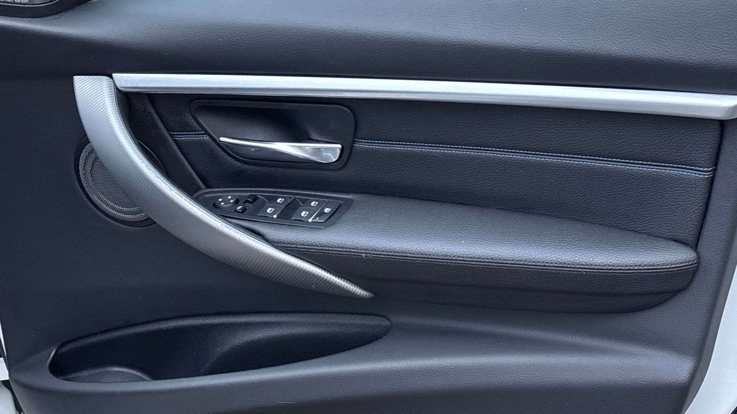 Used BMW 3 Series 2019 for sale - 76938217: Photo 27