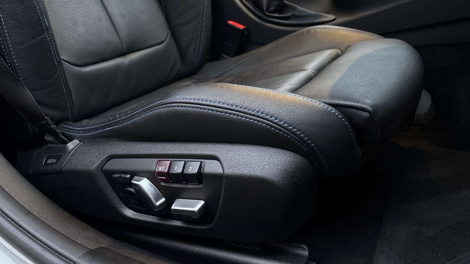 Used BMW 3 Series 2019 for sale - 76938217: Photo 28