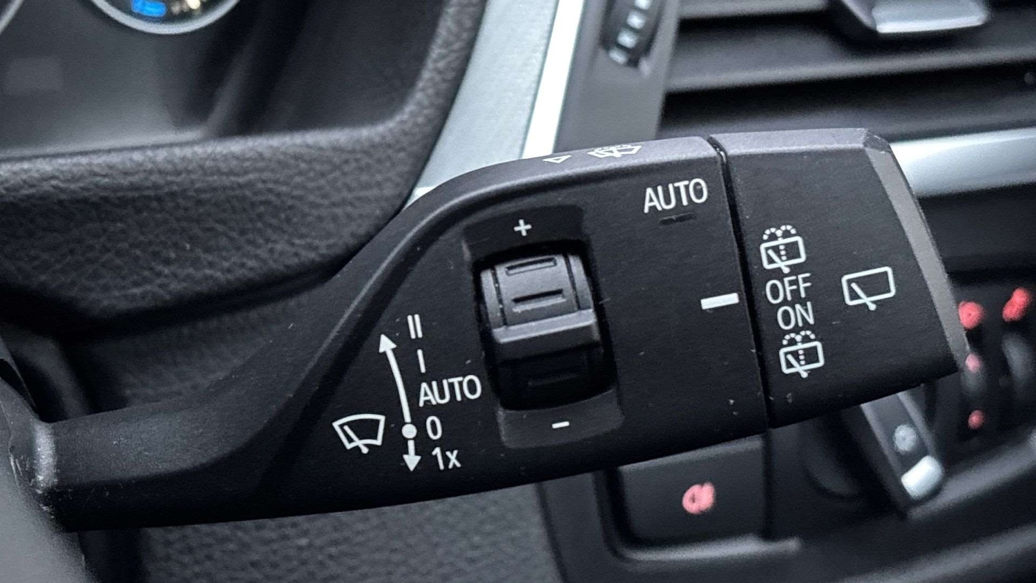 Used BMW 3 Series 2019 for sale - 76938217: Photo 30