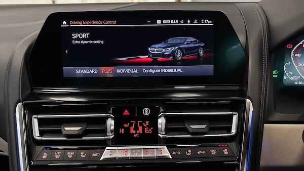 Used BMW 8 Series 2019 for sale - 75434969: Photo 31