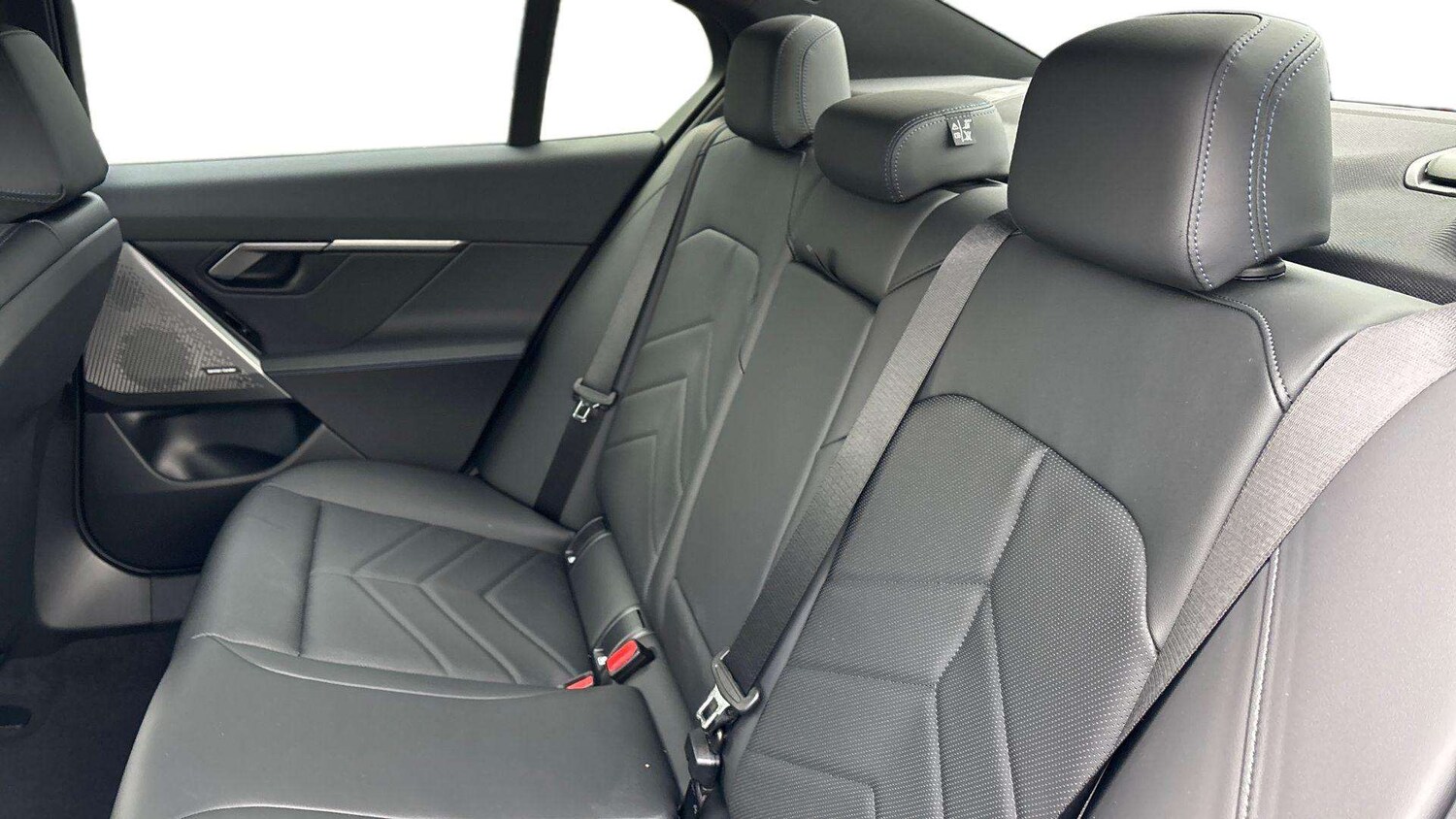 Used BMW 5 Series 2025 for sale - 78010204: Photo 14