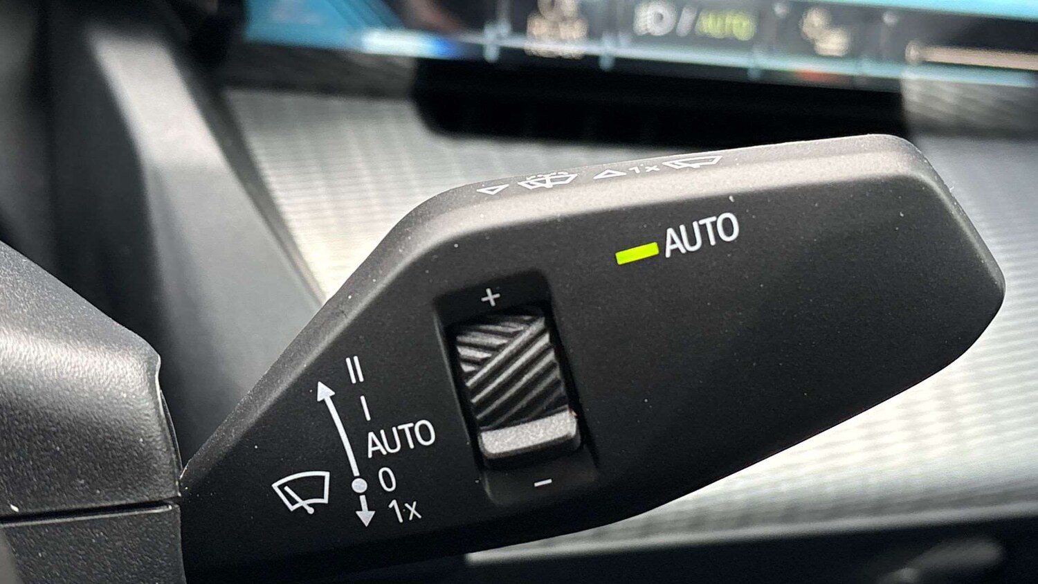 Used BMW 5 Series 2025 for sale - 78010204: Photo 30