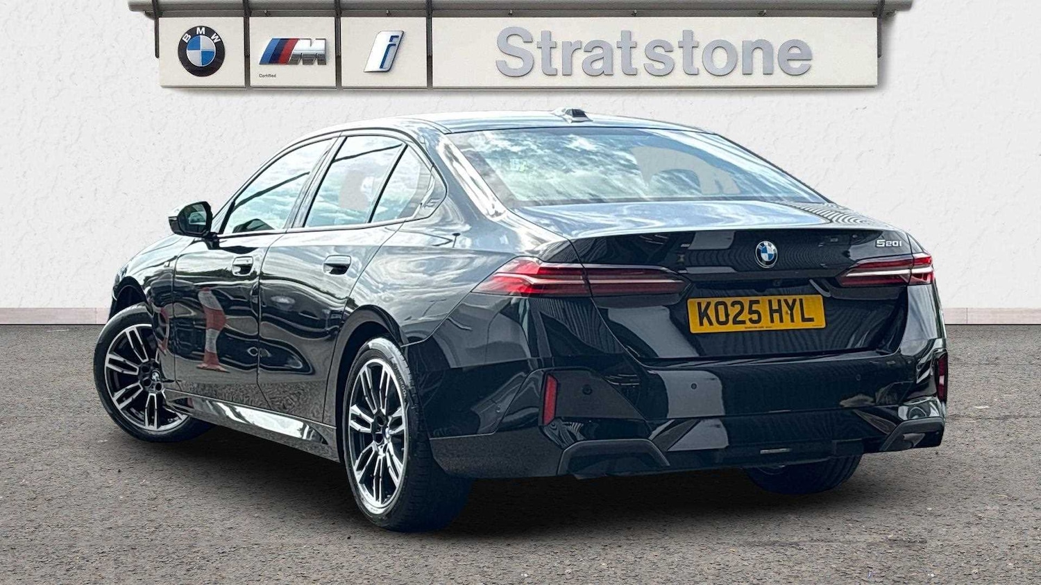 Used BMW 5 Series 2025 for sale - 76075528: Photo 2