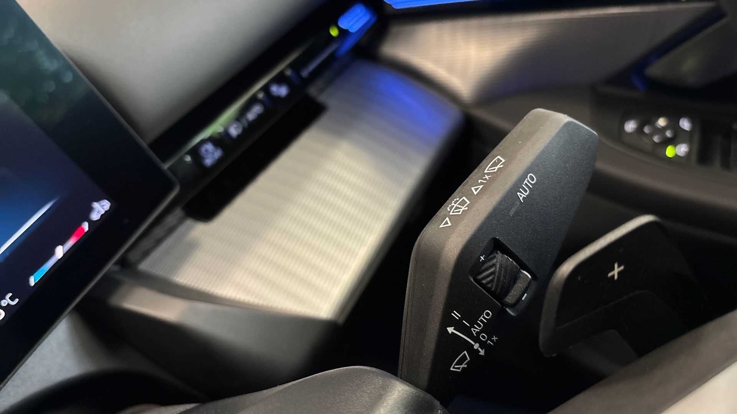 Used BMW 5 Series 2025 for sale - 76075528: Photo 30