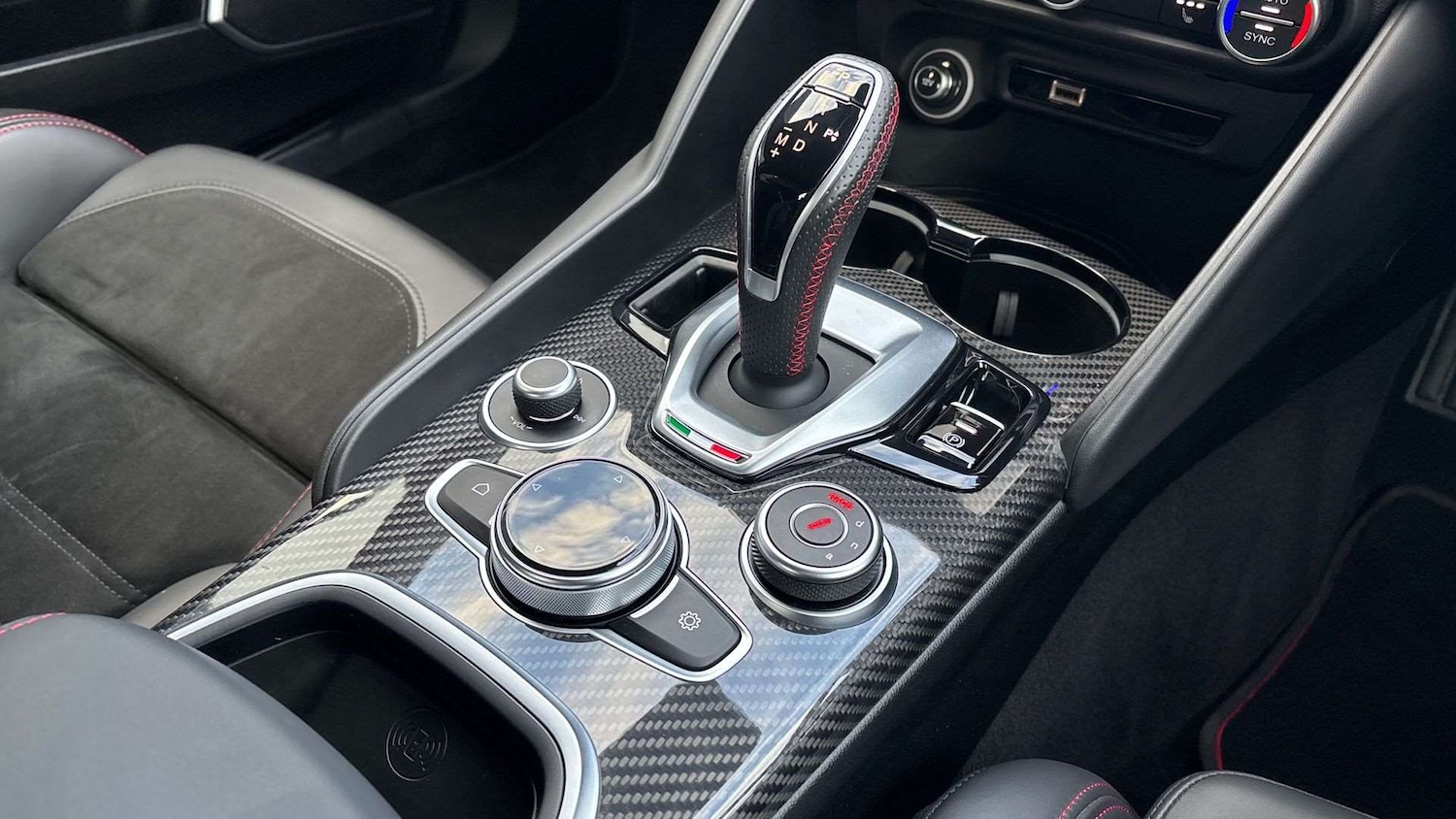 Used Alfa Romeo Giulia 2020 for sale - 77032179: Photo 12