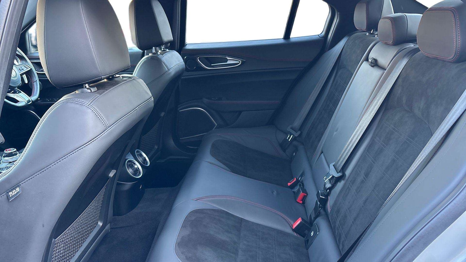 Used Alfa Romeo Giulia 2020 for sale - 77032179: Photo 14