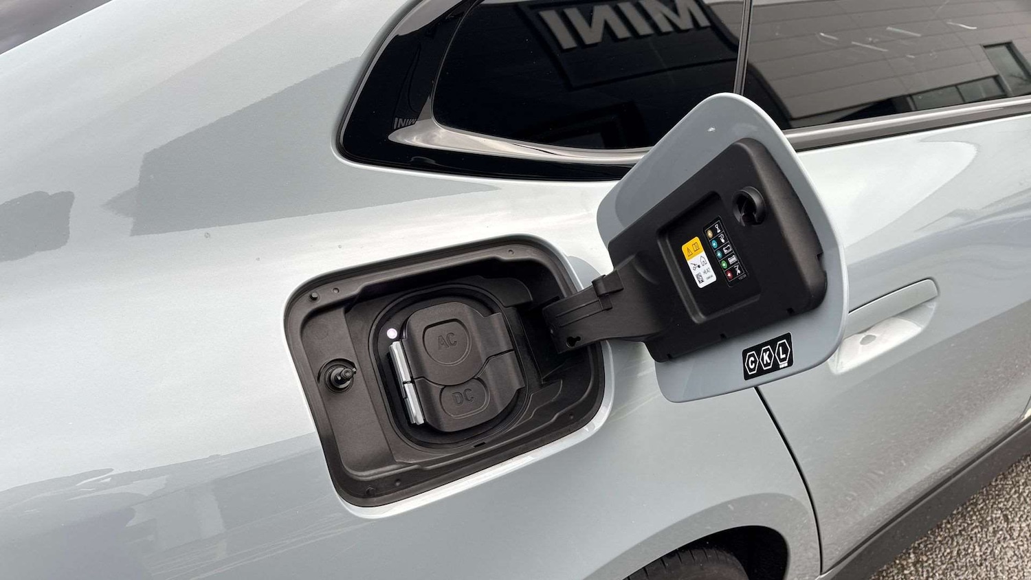 Used BMW i4 2023 for sale - 77308473: Photo 25