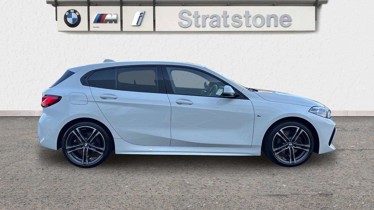 Used BMW 1 Series 2023 for sale - 76789375: Photo 4