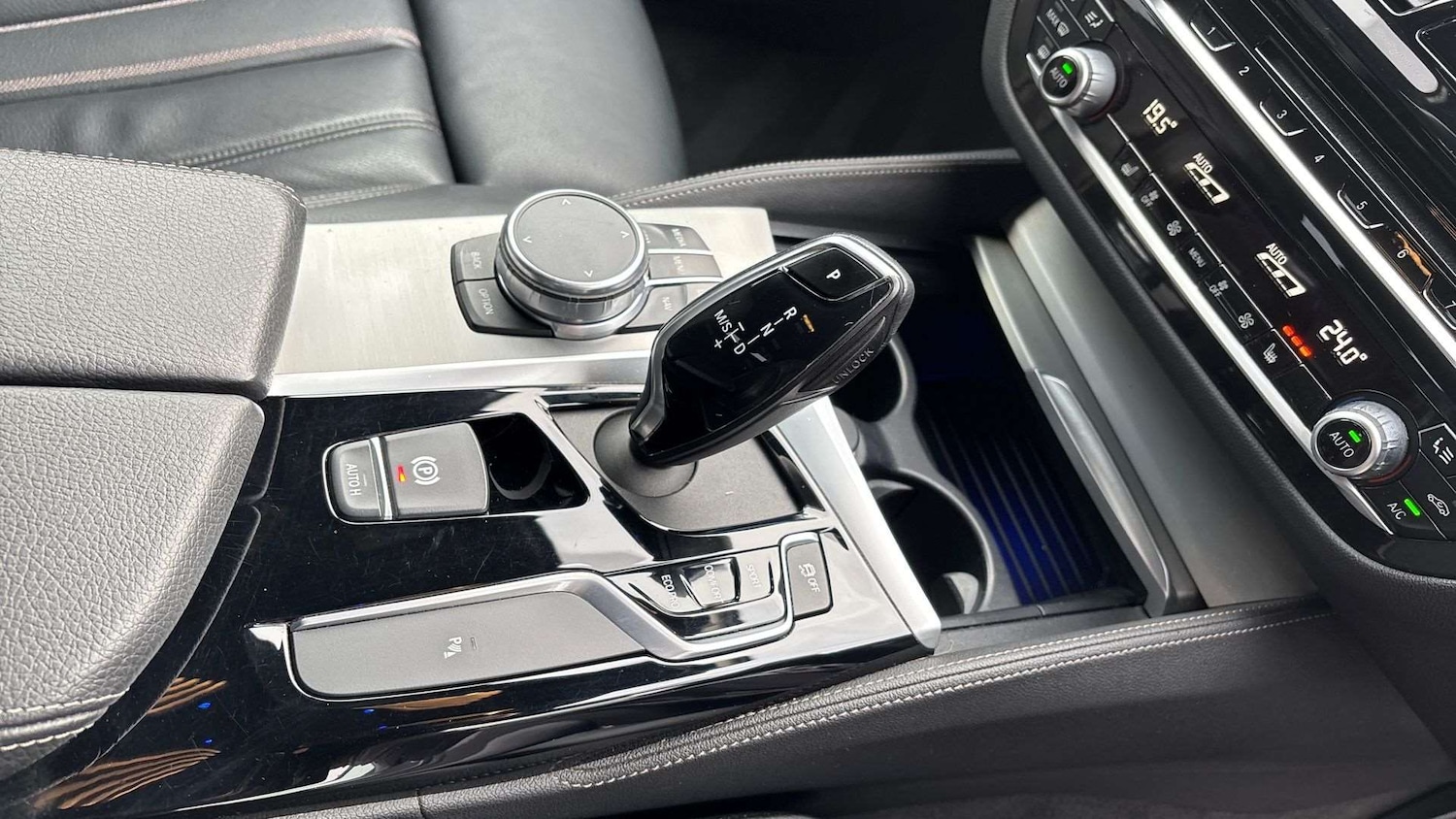 Used BMW 5 Series 2019 for sale - 77458477: Photo 12