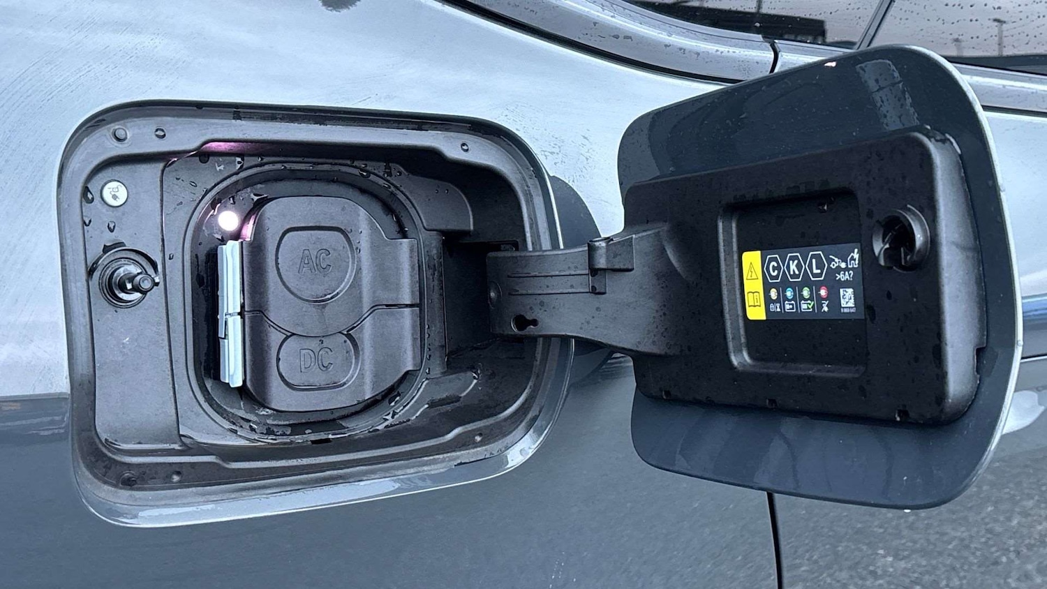 Used BMW i4 2025 for sale - 78052380: Photo 25