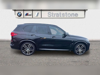 Used BMW X5 2025 for sale - 77051429: Photo