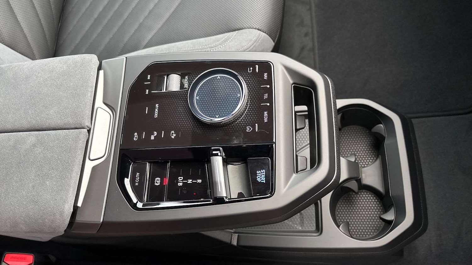 Used BMW iX 2025 for sale - 77099587: Photo 12