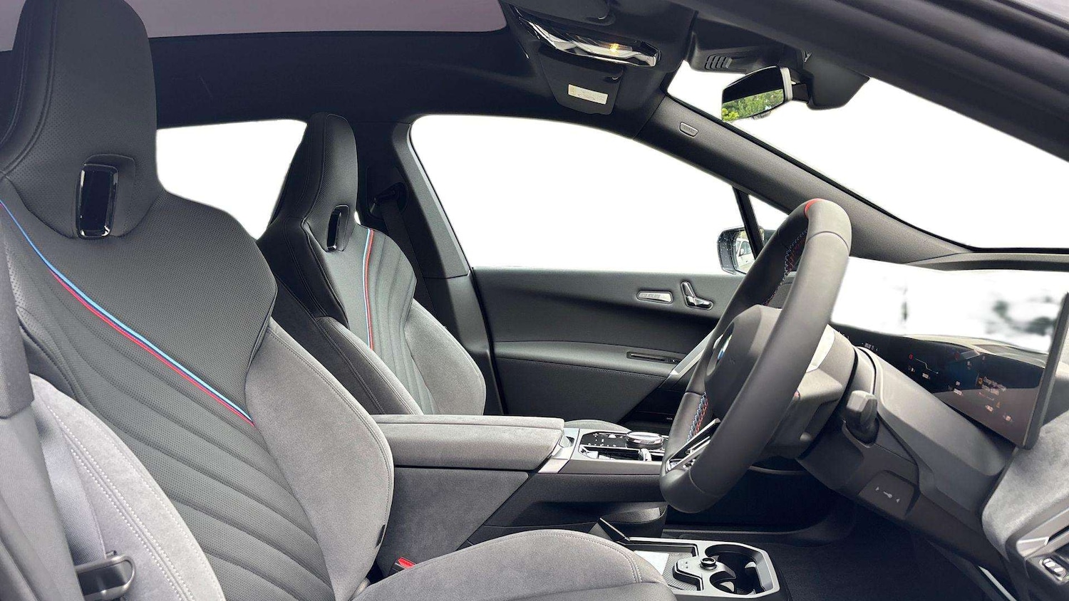 Used BMW iX 2025 for sale - 77099587: Photo 13