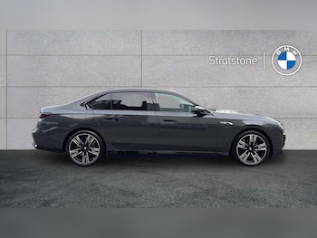 Used BMW 7 Series 2025 for sale - 77686500: Photo