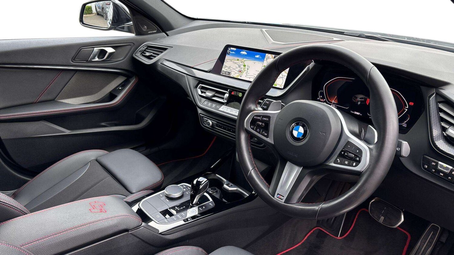 Used BMW 1 Series 2023 for sale - 78137565: Photo 8