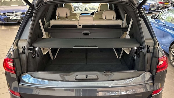 Used BMW X7 2022 for sale - 76156129: Photo 15