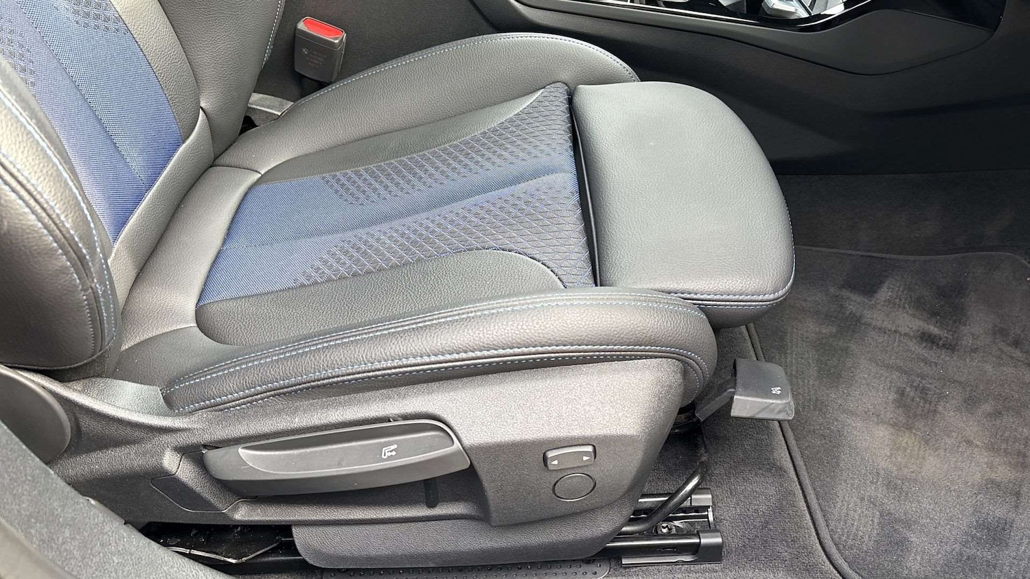 Used BMW 1 Series 2024 for sale - 77589070: Photo 28