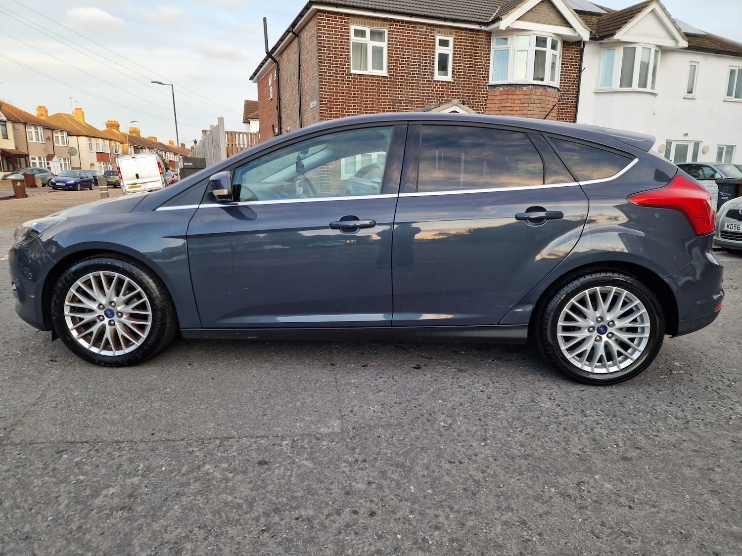 Used Ford Focus 2013 for sale - 77880694: Photo 5