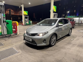 Used Toyota Auris 2015 for sale - 78236220: Photo