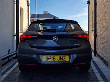 Used Vauxhall Astra 2016 for sale - 77718543: Photo