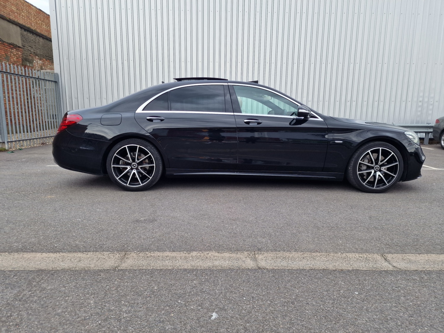 Used Mercedes-Benz S Class 2019 for sale - 78219736: Photo 3