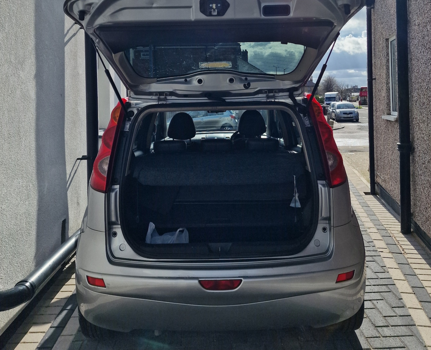 Used Nissan Note 2007 for sale - 77702940: Photo 4