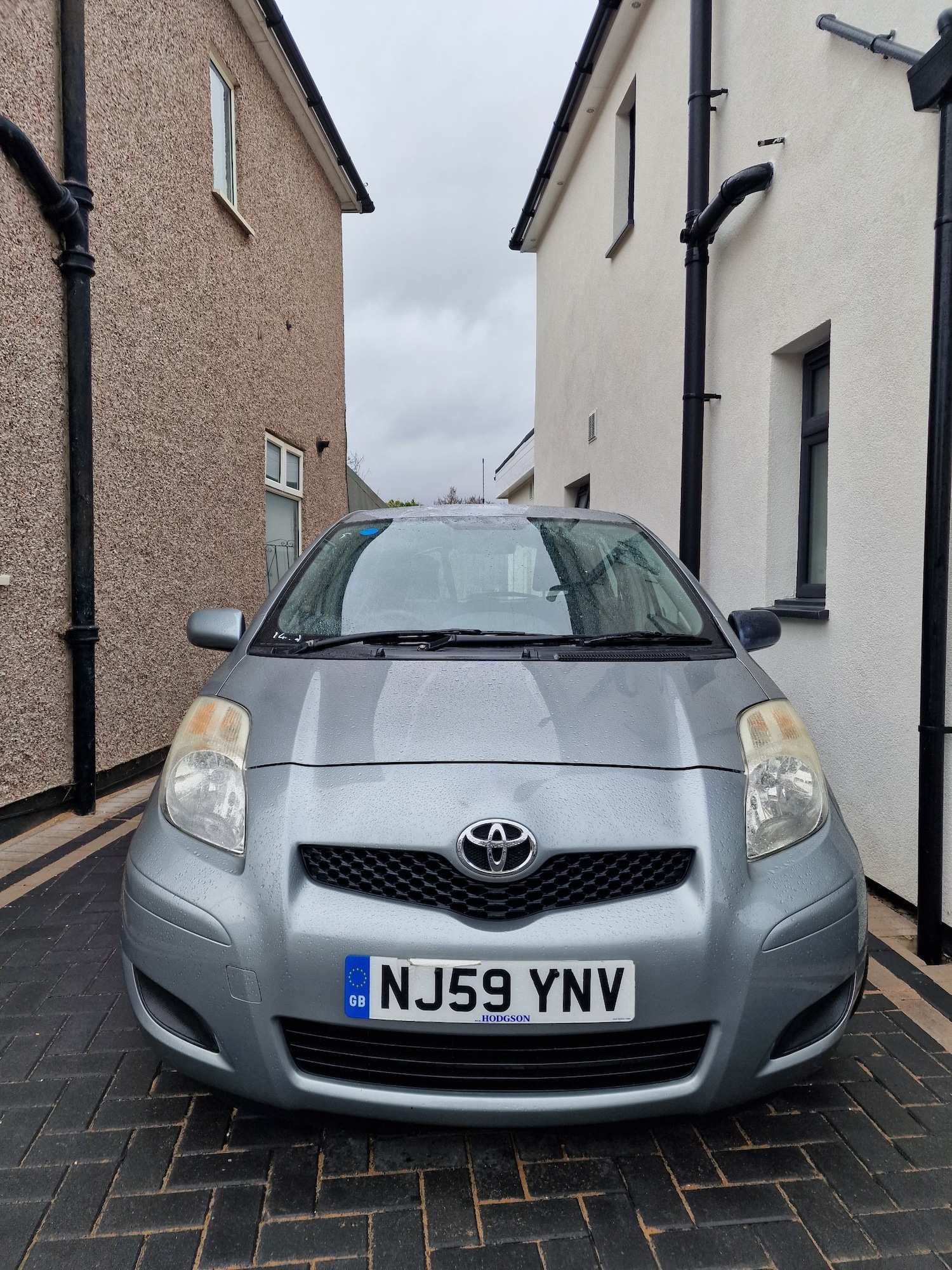 Used Toyota Yaris 2009 for sale - 77622892: Photo 2