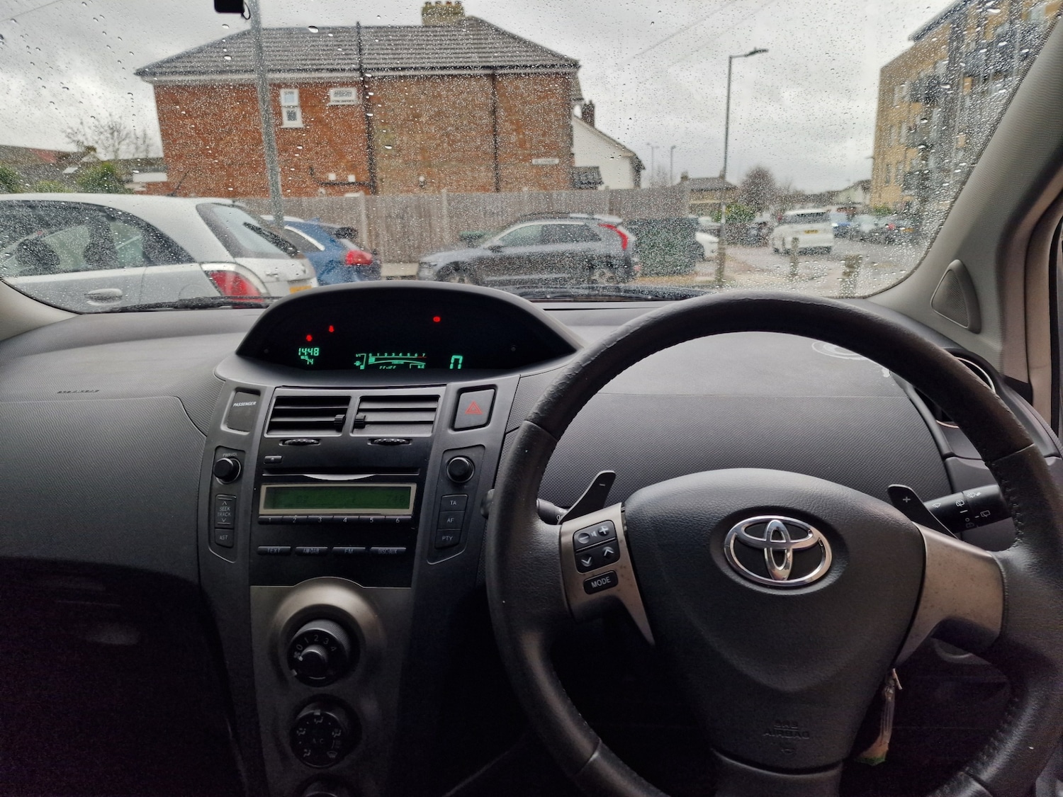 Used Toyota Yaris 2009 for sale - 77622892: Photo 6