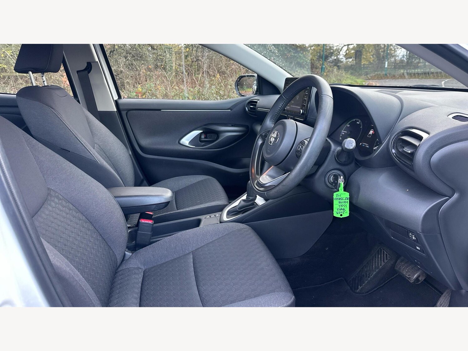 Used Toyota Yaris 2023 for sale - 76521991: Photo 13