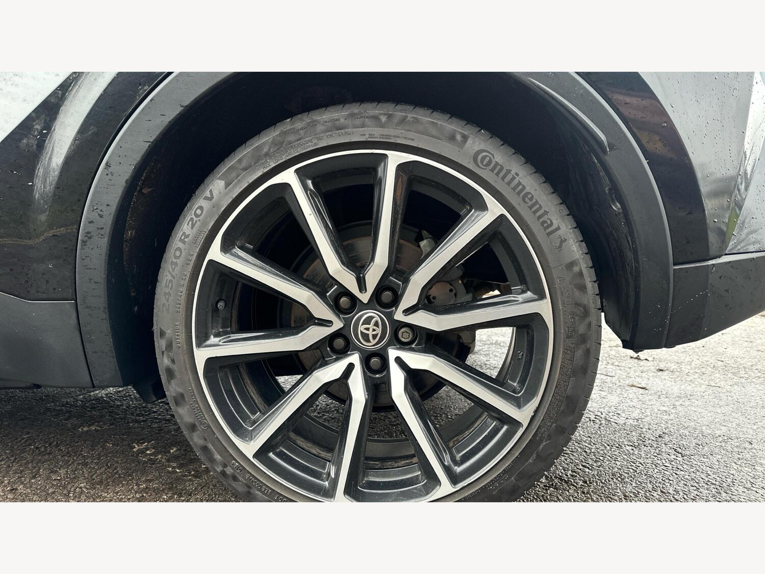 Used Toyota C-HR 2024 for sale - 77510229: Photo 20