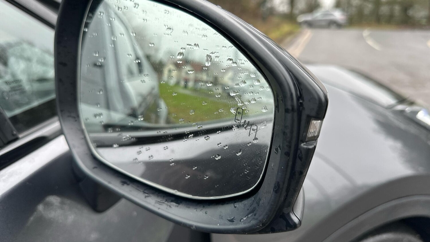 Used Toyota C-HR 2024 for sale - 77510229: Photo 32