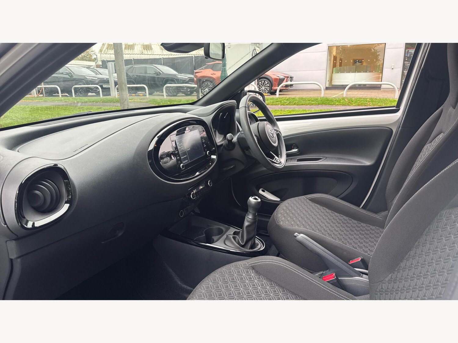 Used Toyota Aygo X 2023 for sale - 76296139: Photo 12