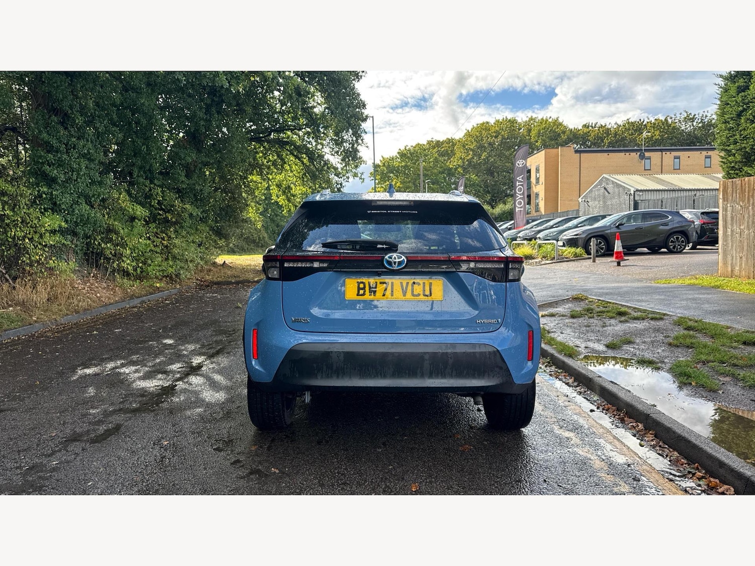 Vehicle 21