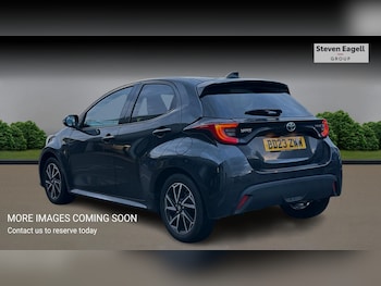 Used Toyota Yaris 2023 for sale - 76440955: Photo