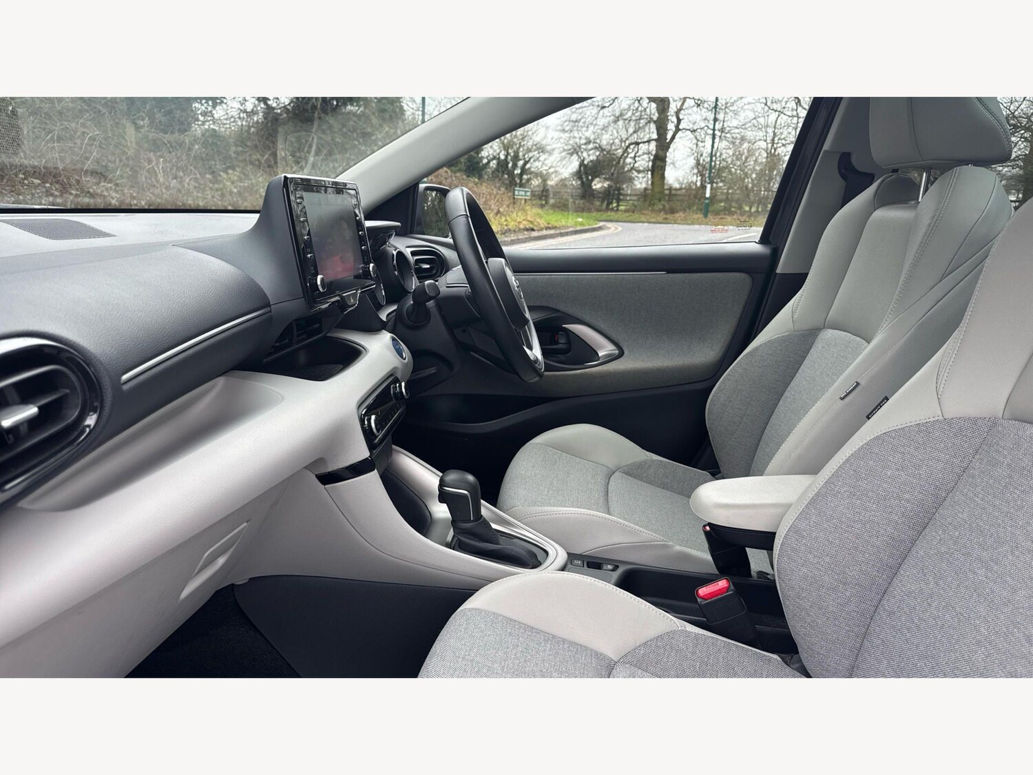 Used Toyota Yaris 2021 for sale - 77439803: Photo 12