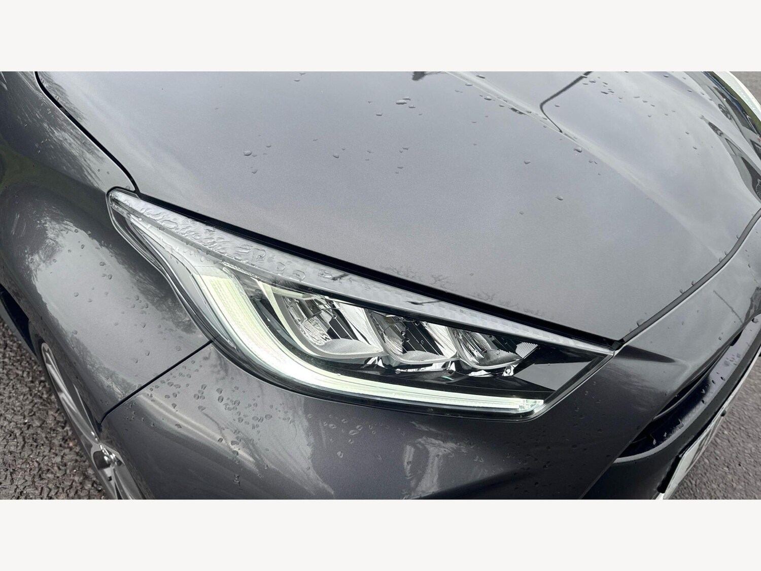 Used Toyota Yaris 2021 for sale - 77439803: Photo 31