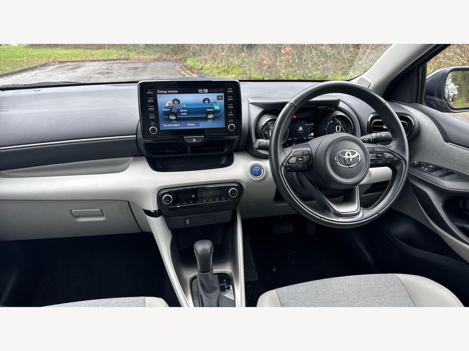 Used Toyota Yaris 2021 for sale - 77439803: Photo 7
