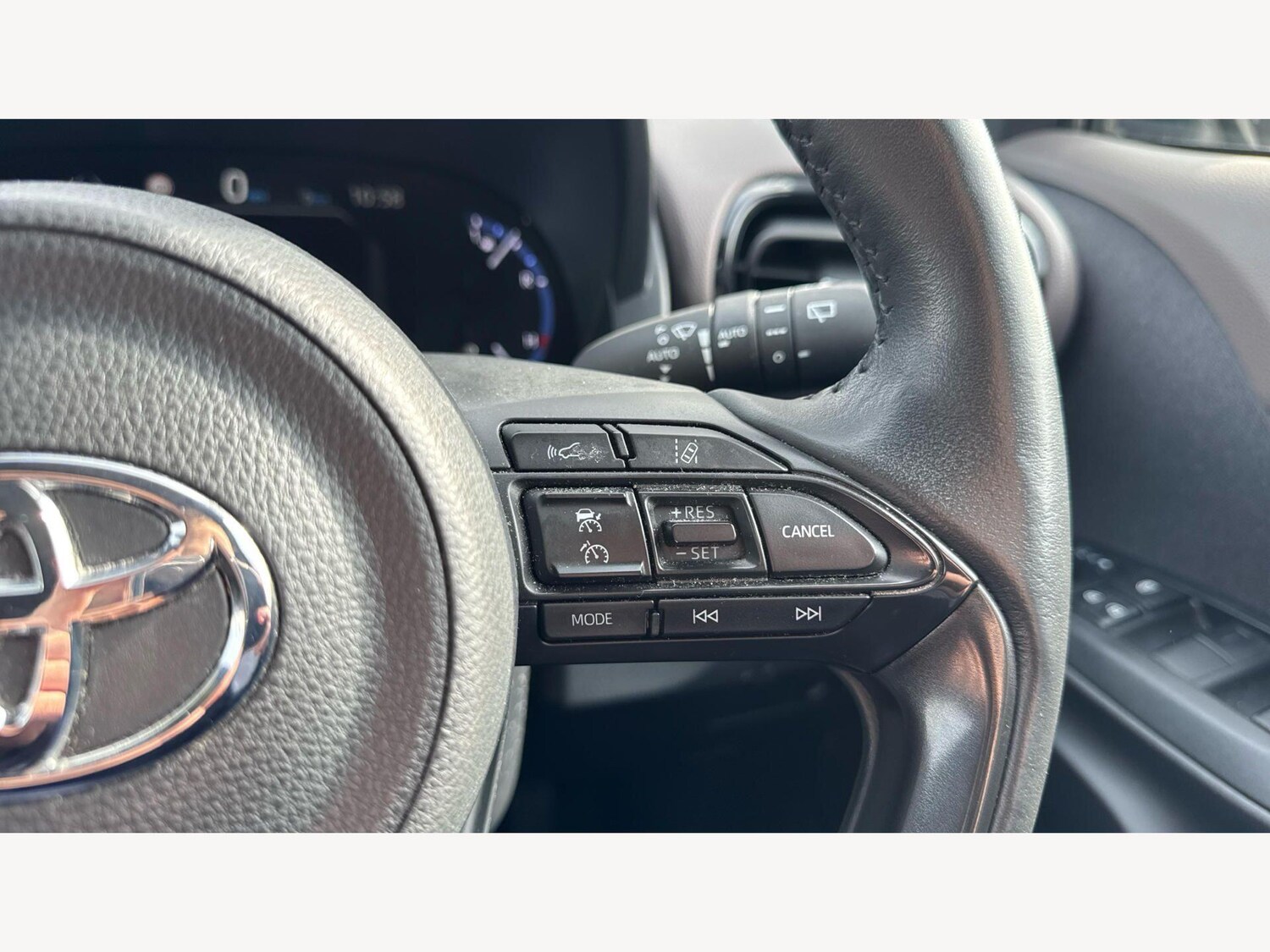 Used Toyota Yaris Cross 2024 for sale - 78034121: Photo 23