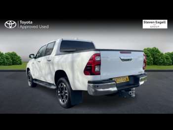 Used Toyota Hilux 2023 for sale - 74860956: Photo