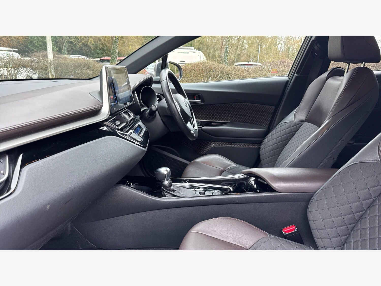 Used Toyota C-HR 2017 for sale - 77509903: Photo 12