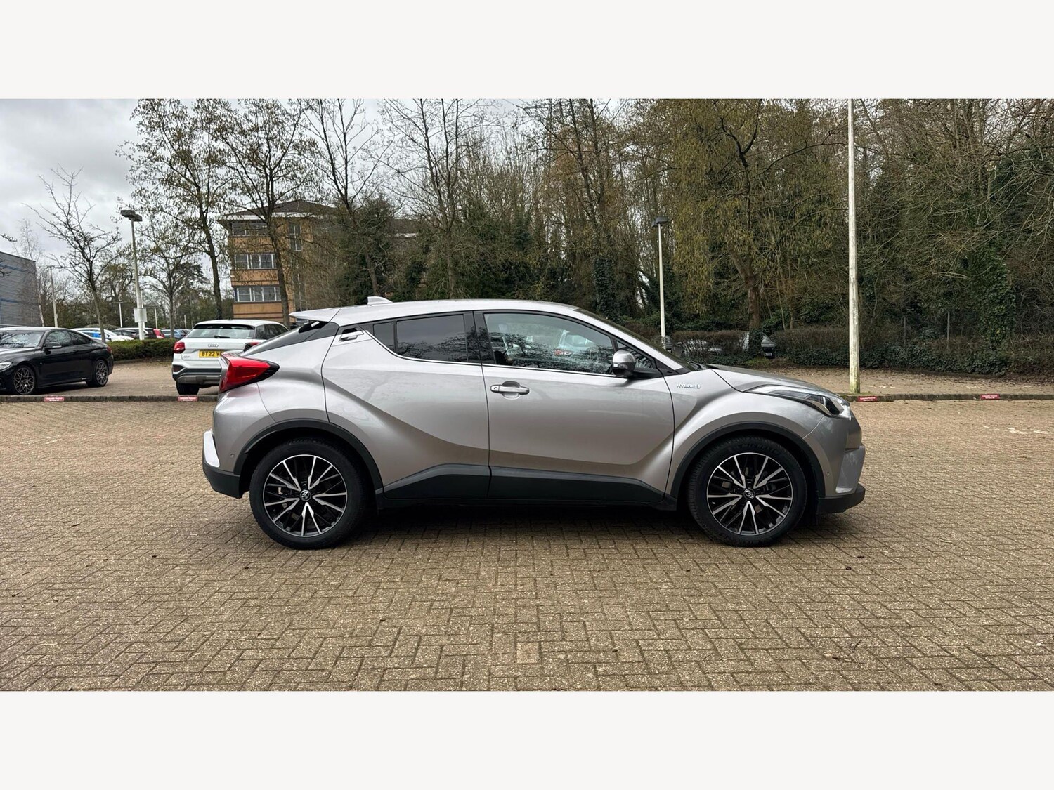 Used Toyota C-HR 2017 for sale - 77509903: Photo 18