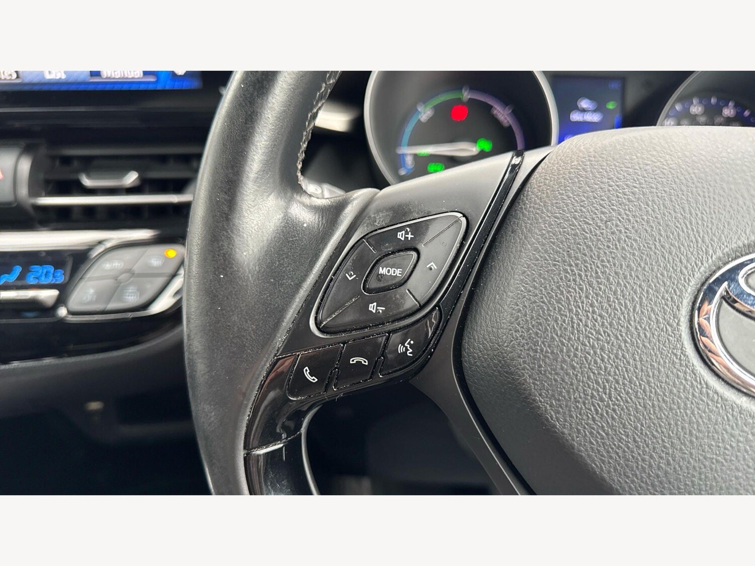 Used Toyota C-HR 2017 for sale - 77509903: Photo 22