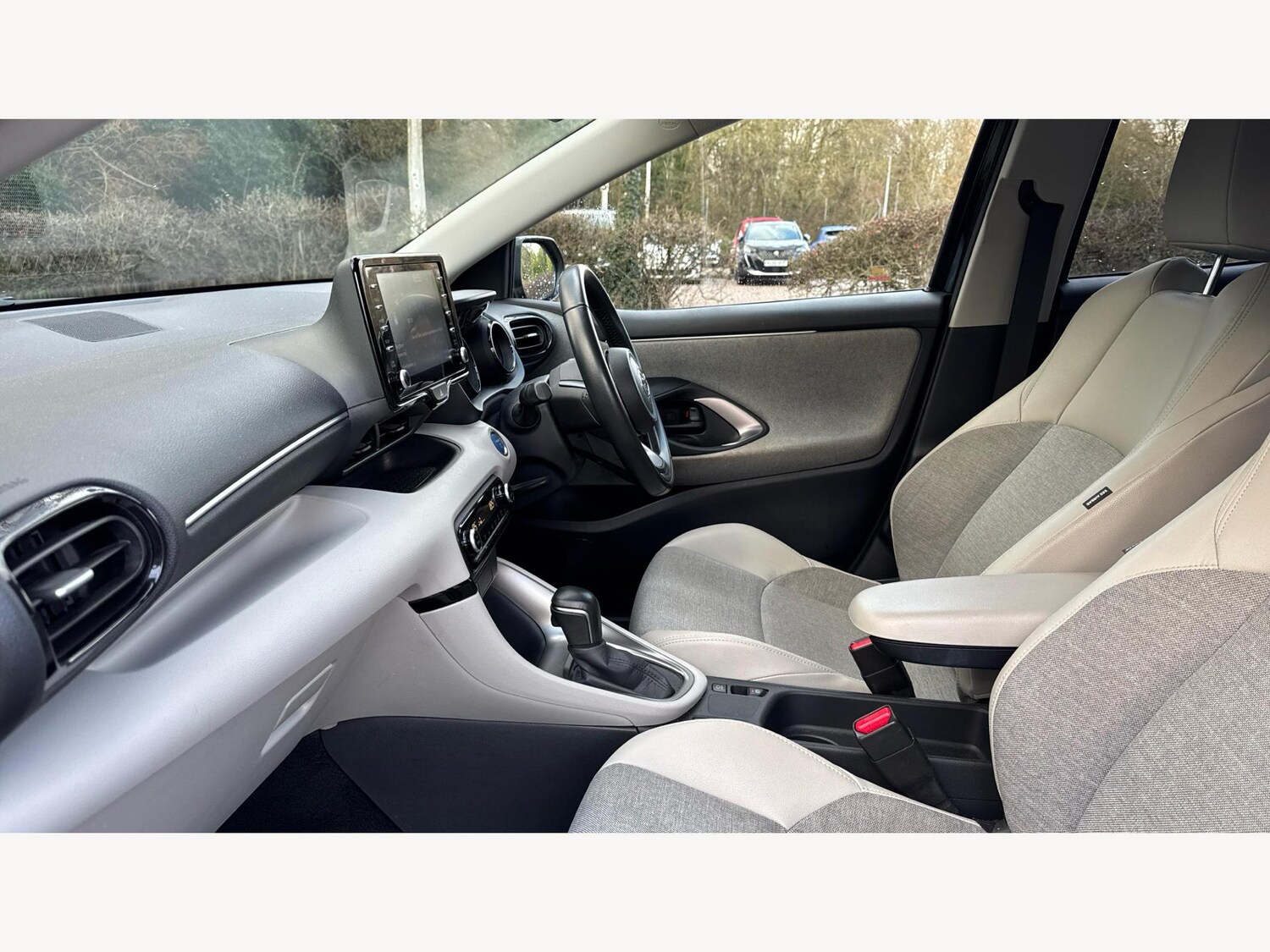 Used Toyota Yaris 2021 for sale - 77400466: Photo 12