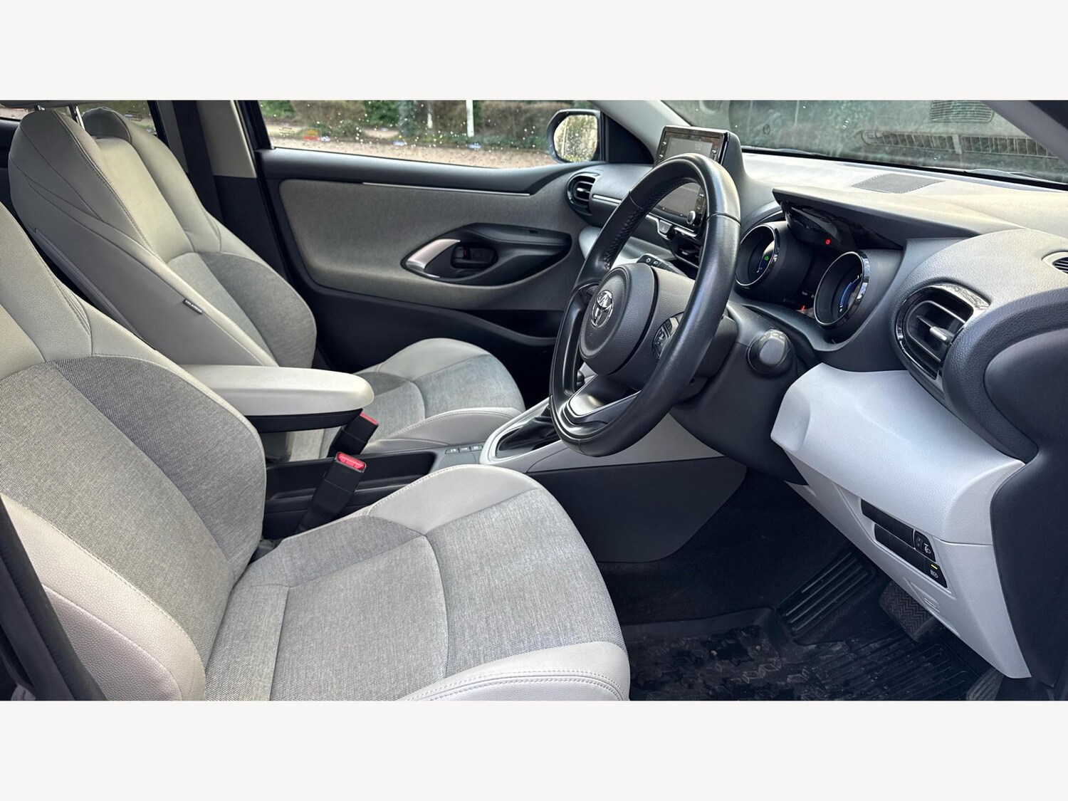 Used Toyota Yaris 2021 for sale - 77400466: Photo 13